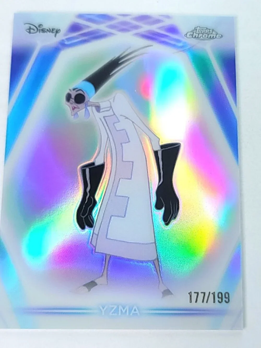 Yzma Topps 2026 Disney Neon Holo Chrome Refractor Limited 177/199 CNE
